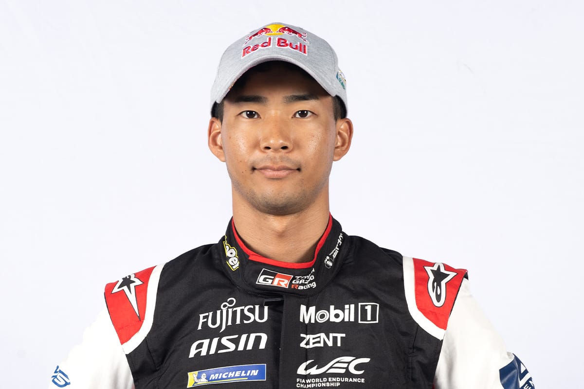 RYO HIRAKAWA