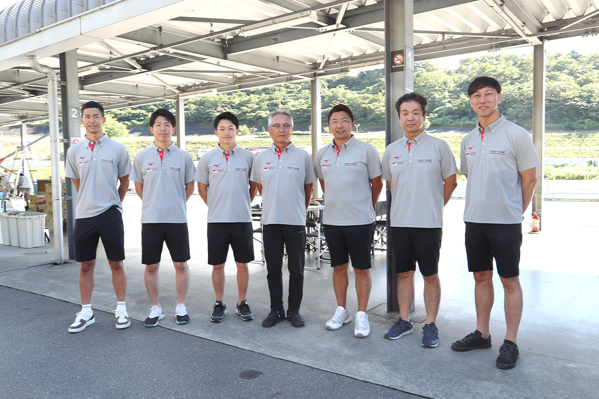 2023 年度 TGR-DC RS 選考会の講師陣と、実際の指導の様子